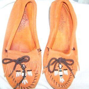 Minnetonka Moccasin's